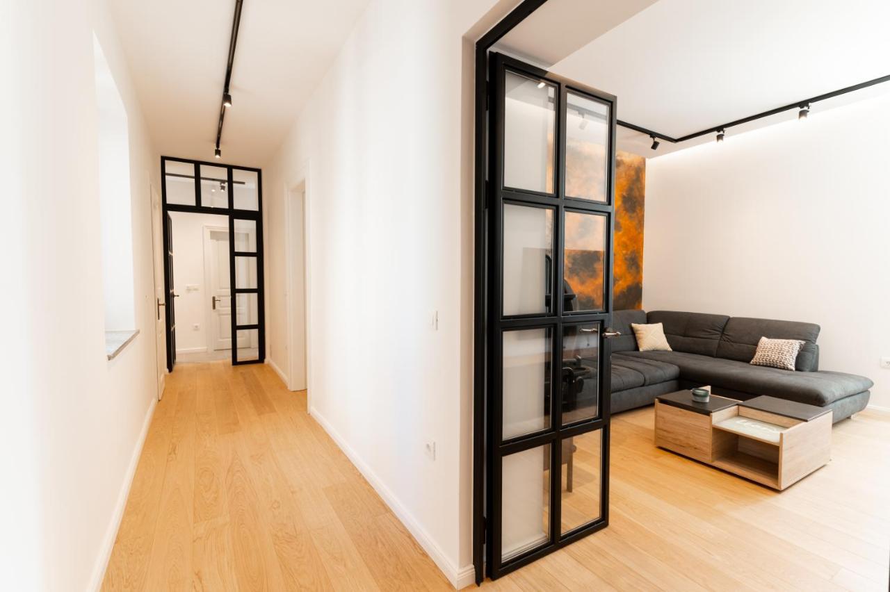 Tom'S Luxury Apartment Zadar, Branimirova Obala Exterior photo